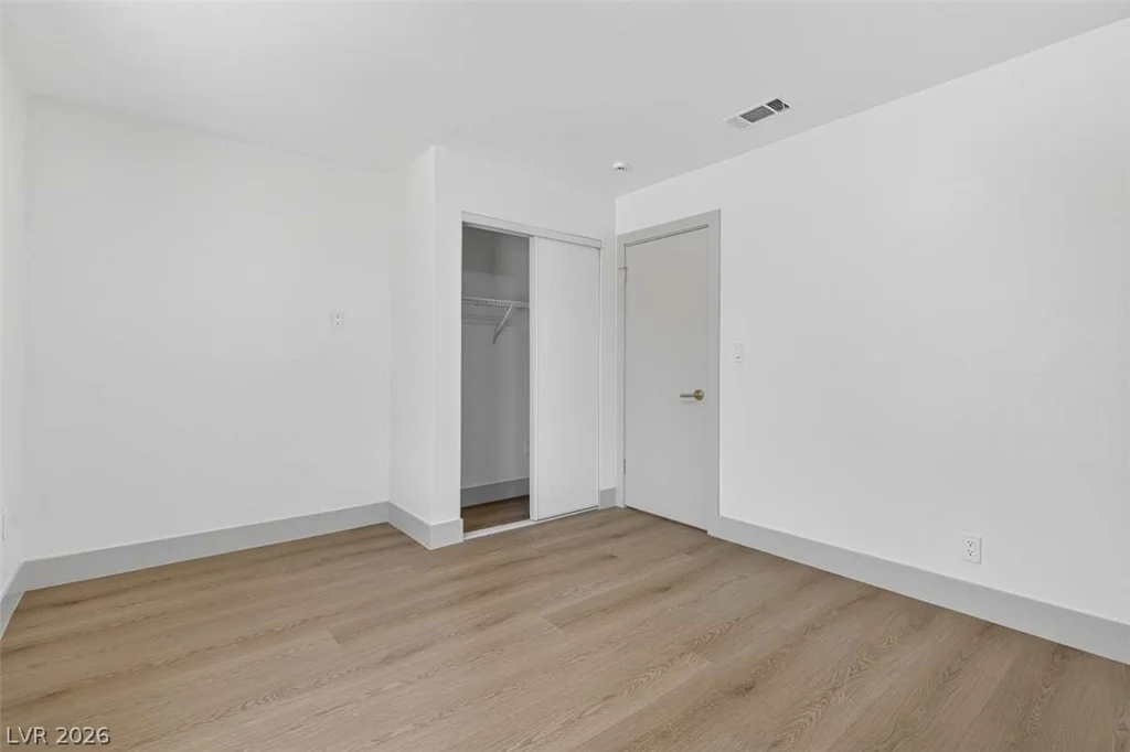 6308 Brea, Las Vegas, NV 89118
