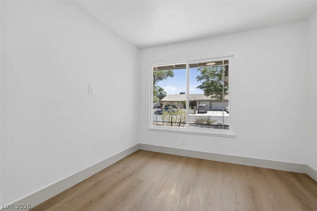 6308 Brea, Las Vegas, NV 89118
