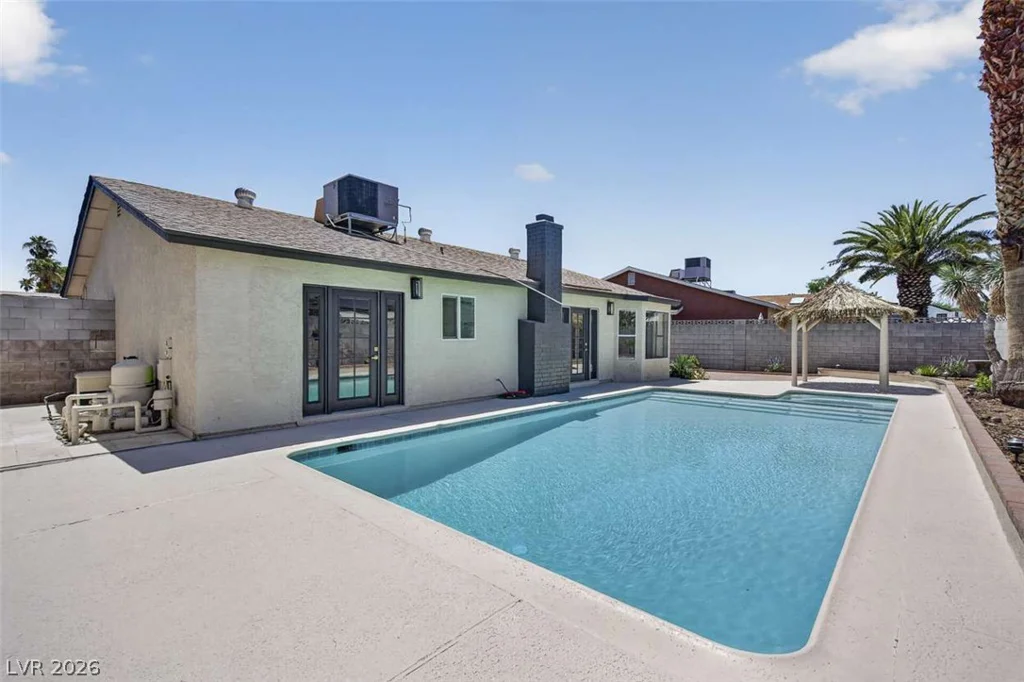 6308 Brea, Las Vegas, NV 89118