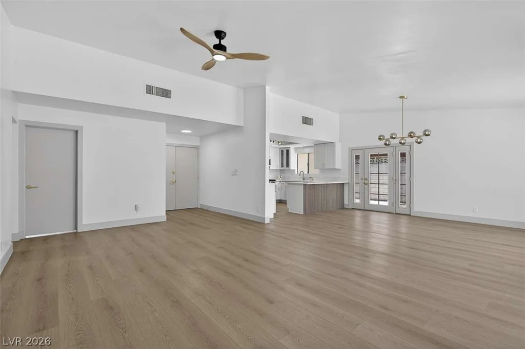 6308 Brea, Las Vegas, NV 89118