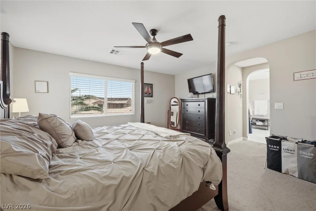 1633 Luna Vista, North Las Vegas, NV 89084