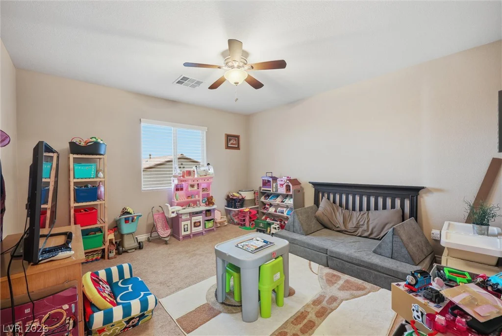 1633 Luna Vista, North Las Vegas, NV 89084