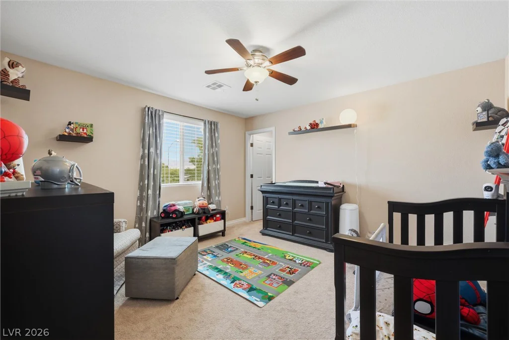 1633 Luna Vista, North Las Vegas, NV 89084