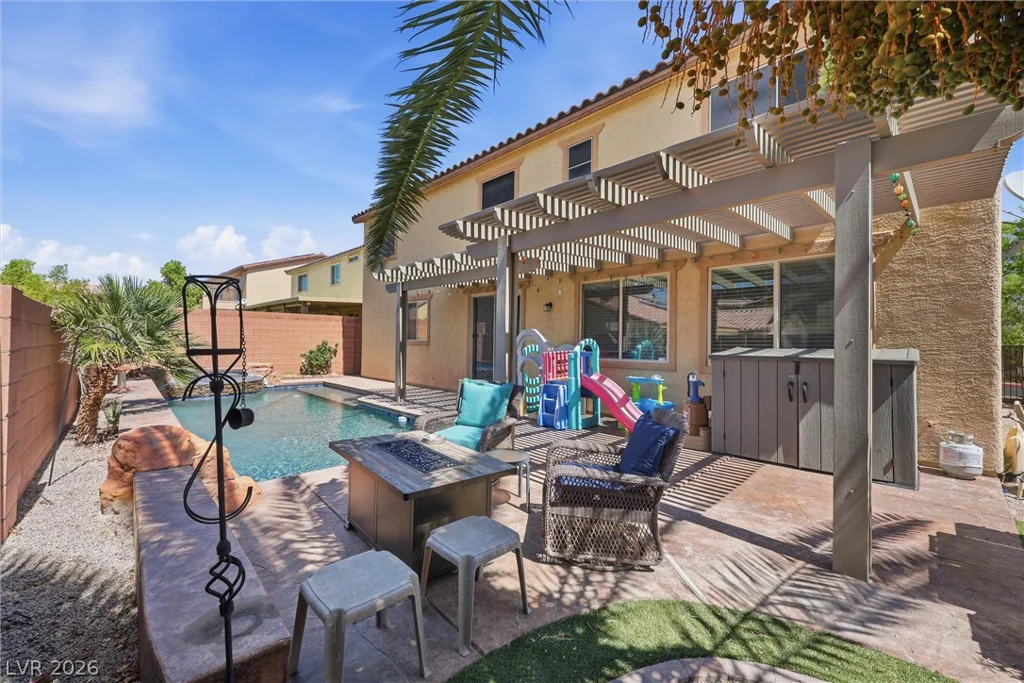 1633 Luna Vista, North Las Vegas, NV 89084