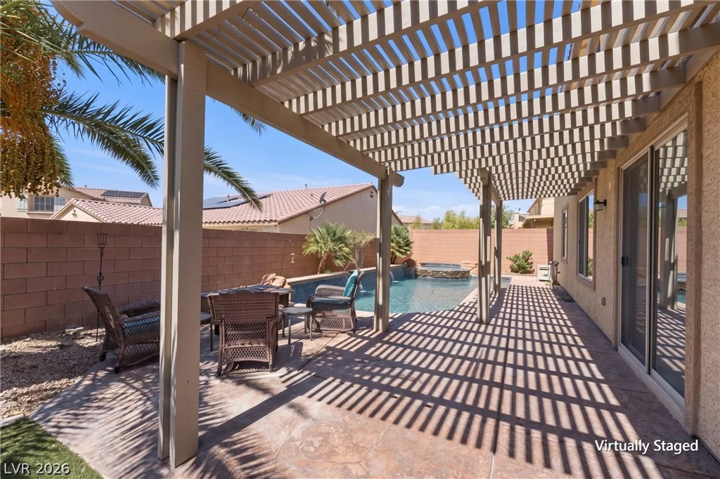 1633 Luna Vista, North Las Vegas, NV 89084