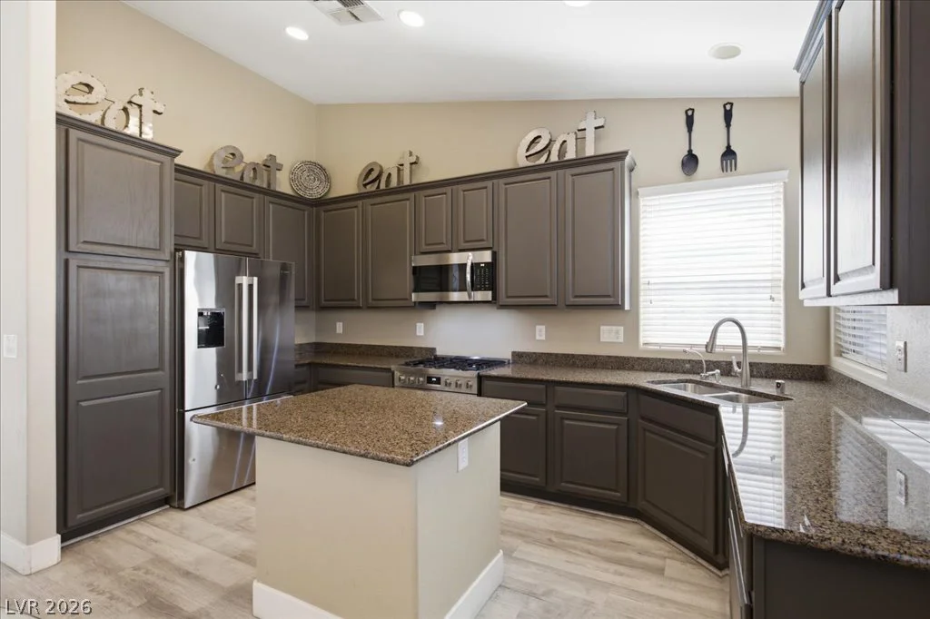 654 Ember Rock, Henderson, NV 89015