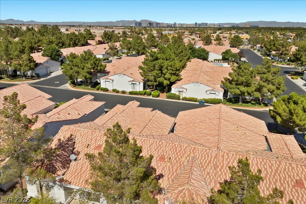 4865 Cliff Crest, Las Vegas, NV 89147