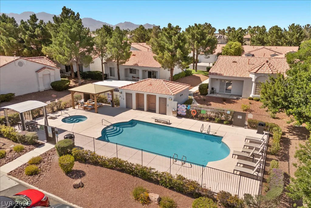 4865 Cliff Crest, Las Vegas, NV 89147