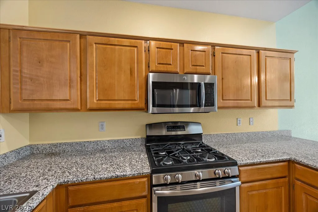 4865 Cliff Crest, Las Vegas, NV 89147
