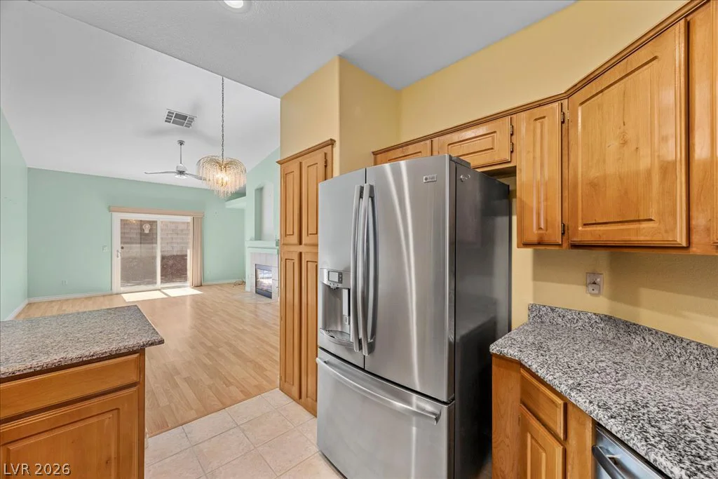 4865 Cliff Crest, Las Vegas, NV 89147