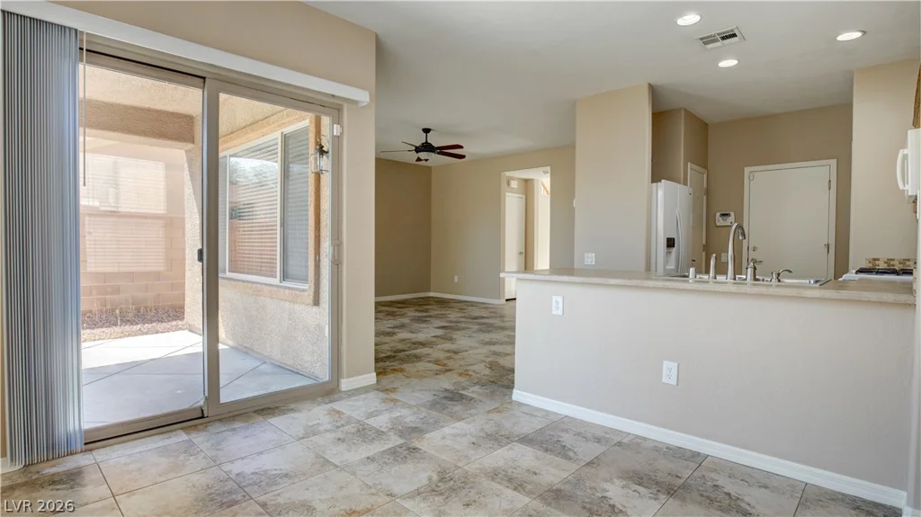 4329 Galapagos, North Las Vegas, NV 89084