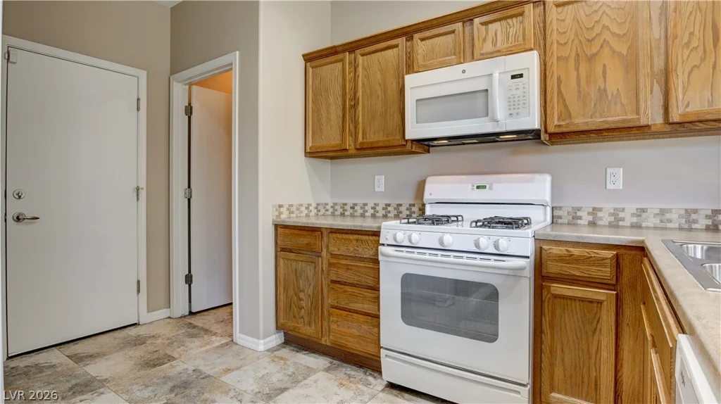 4329 Galapagos, North Las Vegas, NV 89084