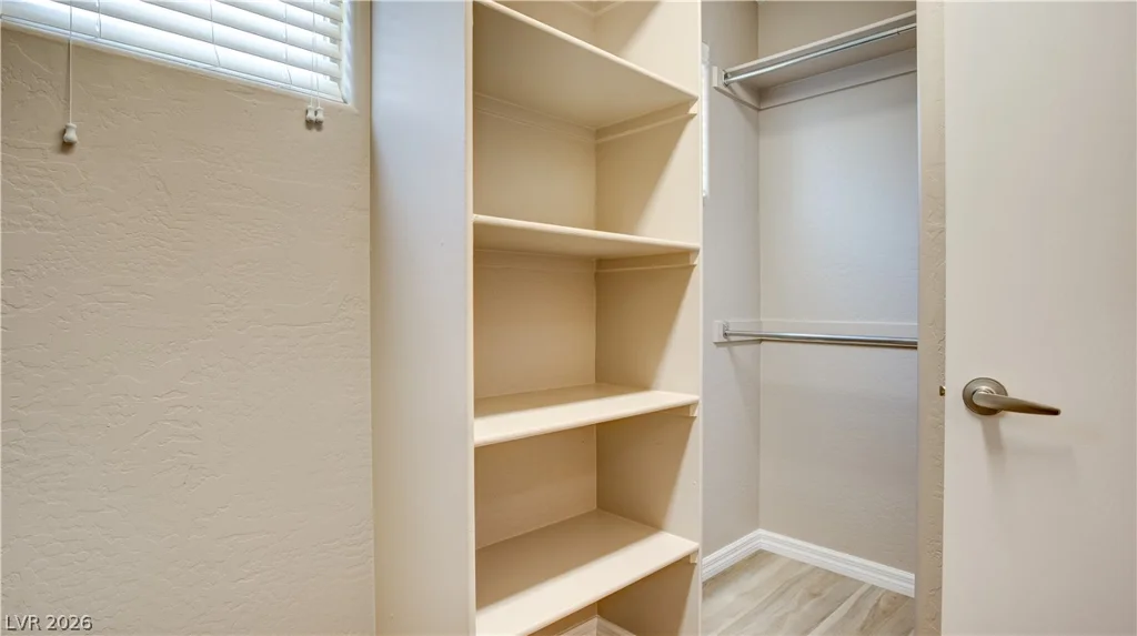 4329 Galapagos, North Las Vegas, NV 89084