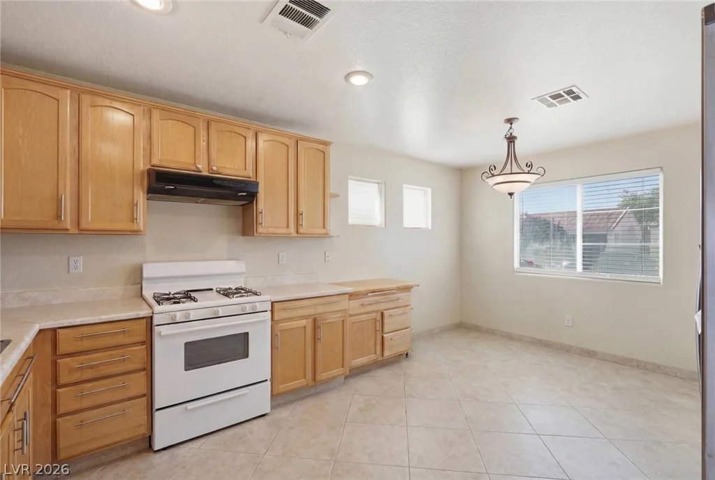 3731 Canary Creek, North Las Vegas, NV 89031