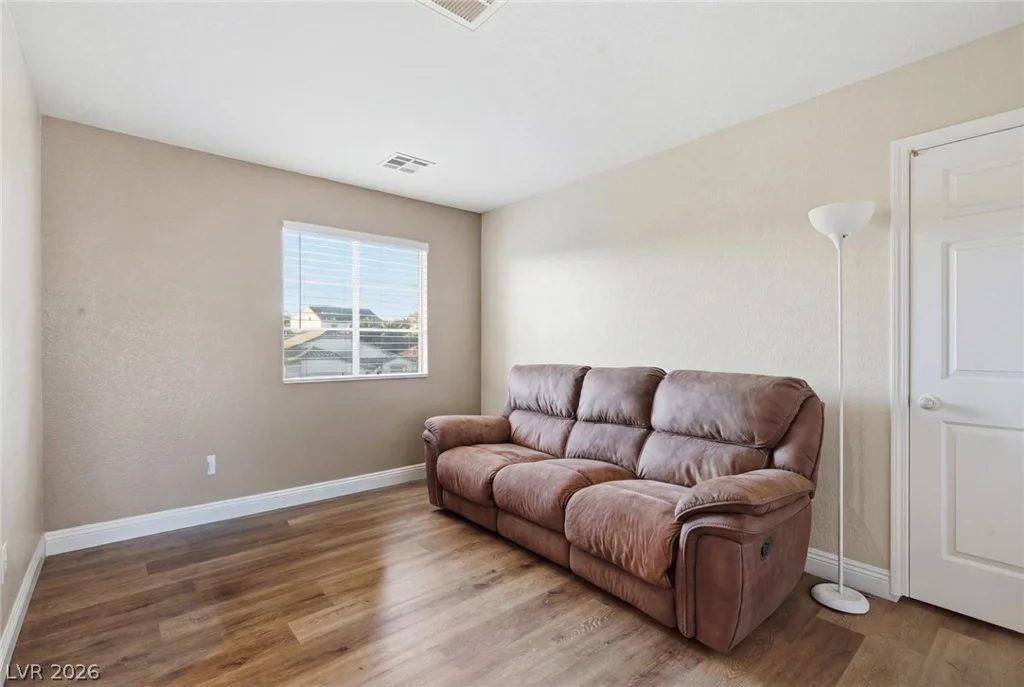 3731 Canary Creek, North Las Vegas, NV 89031