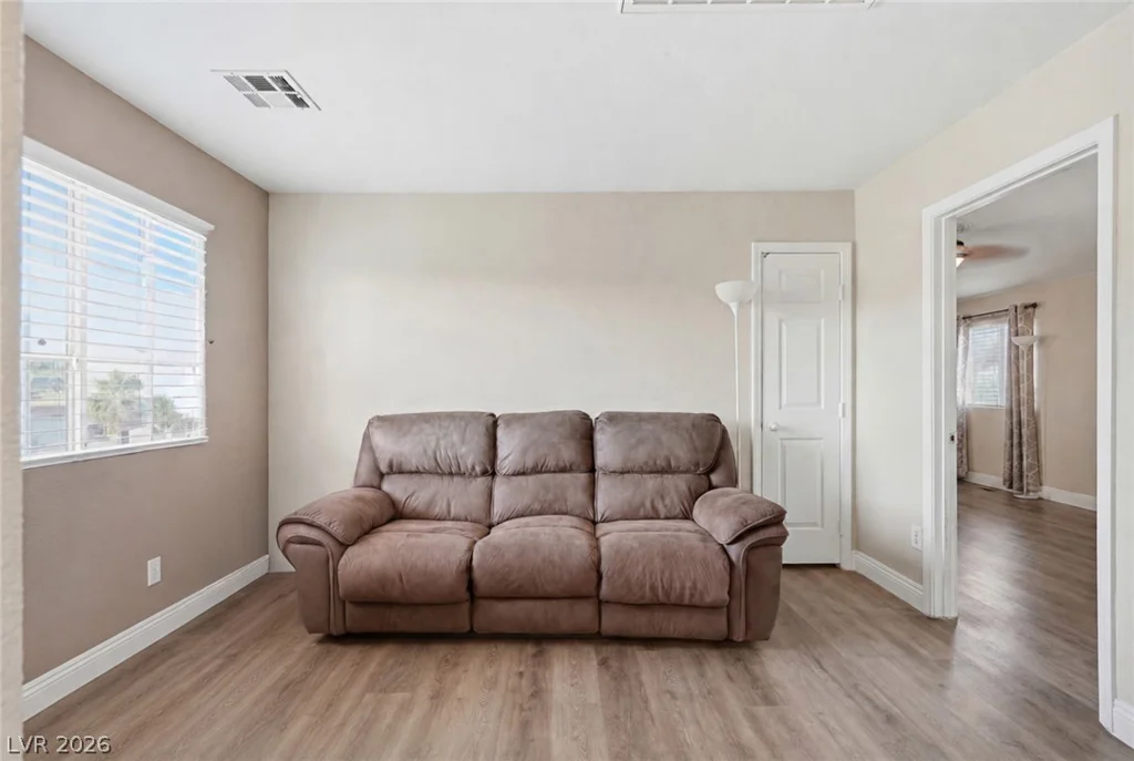 3731 Canary Creek, North Las Vegas, NV 89031