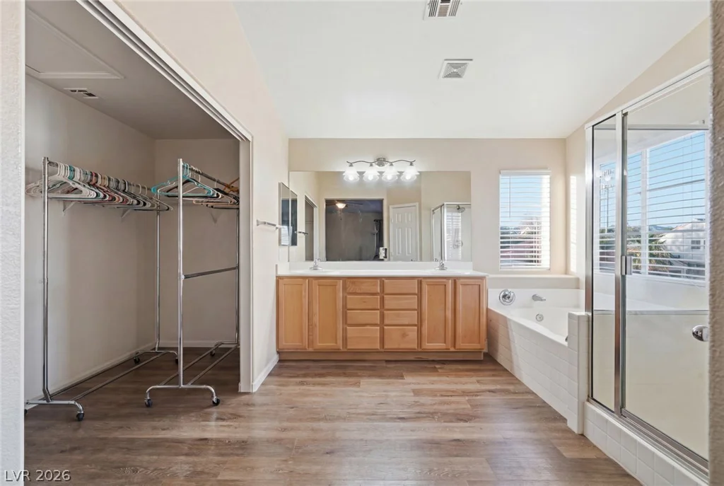 3731 Canary Creek, North Las Vegas, NV 89031