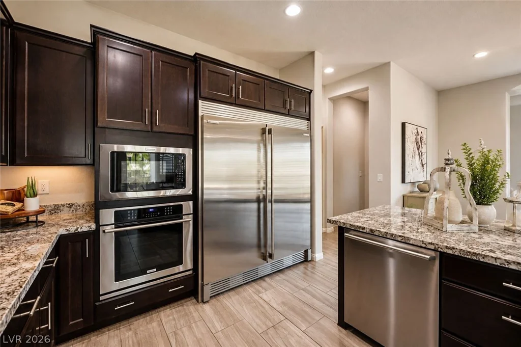 7028 Connor Cove, Las Vegas, NV 89118