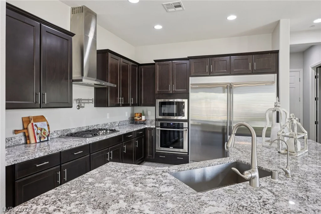 7028 Connor Cove, Las Vegas, NV 89118
