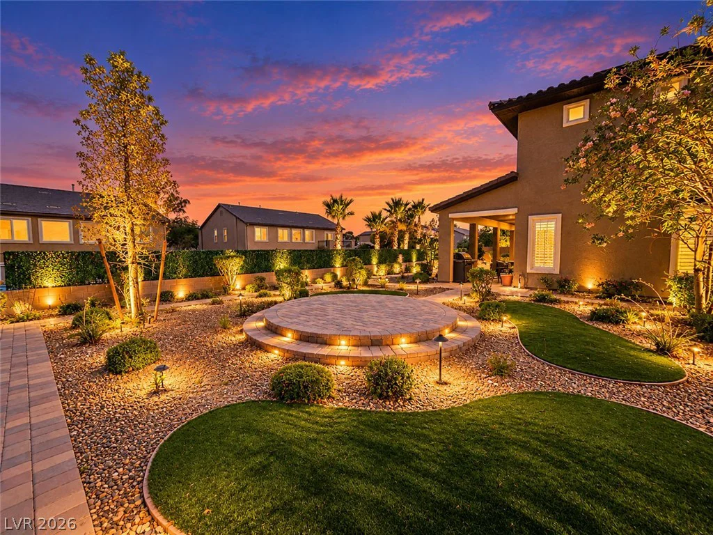 7028 Connor Cove, Las Vegas, NV 89118