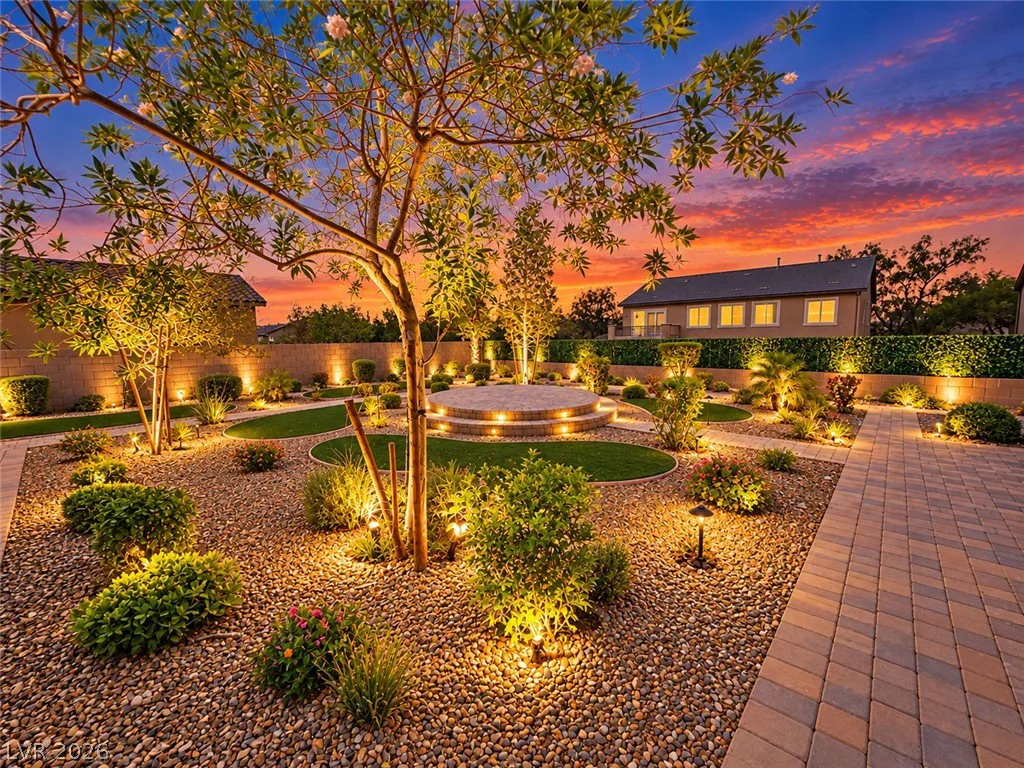 7028 Connor Cove, Las Vegas, NV 89118