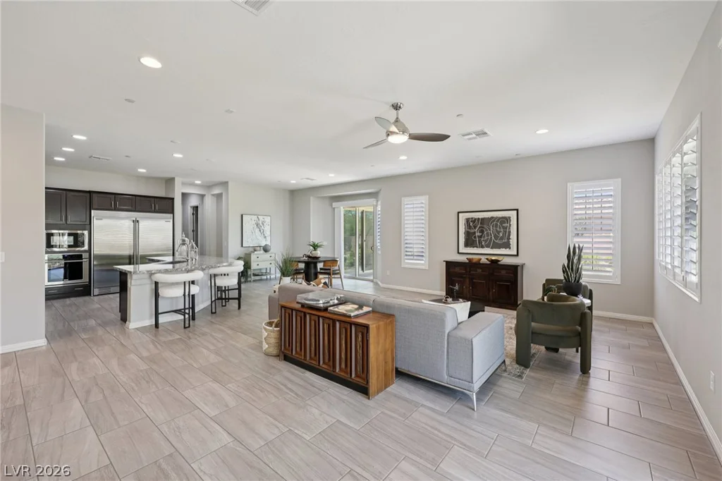 7028 Connor Cove, Las Vegas, NV 89118