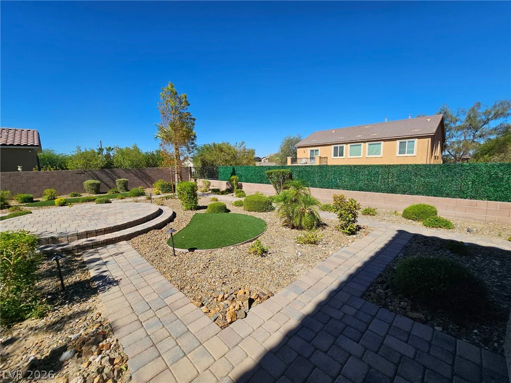 7028 Connor Cove, Las Vegas, NV 89118