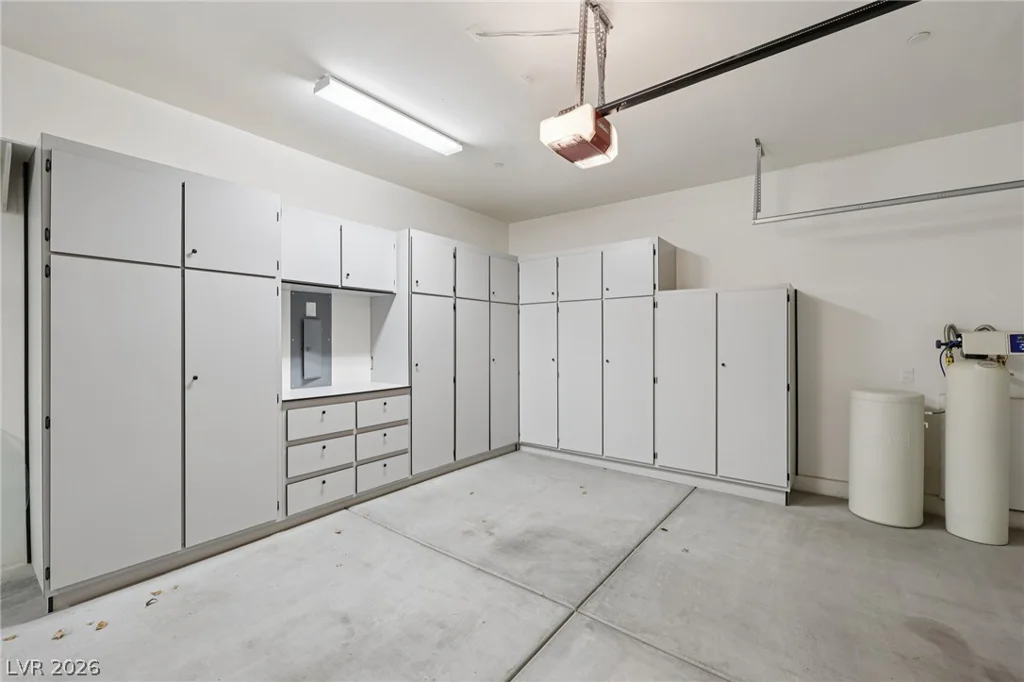 7028 Connor Cove, Las Vegas, NV 89118