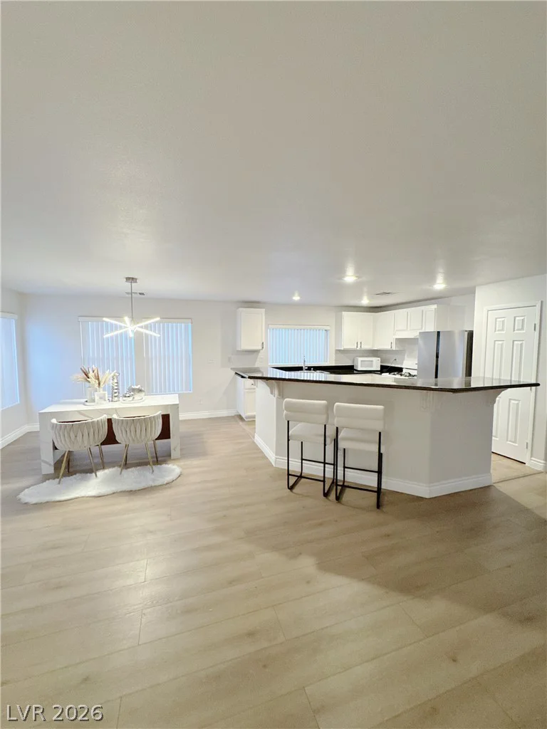 6545 Sunset Pines, Las Vegas, NV 89148