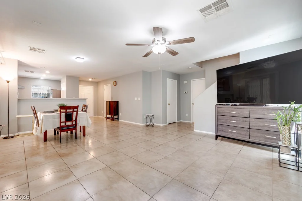 1140 Orange Meadow, Las Vegas, NV 89142