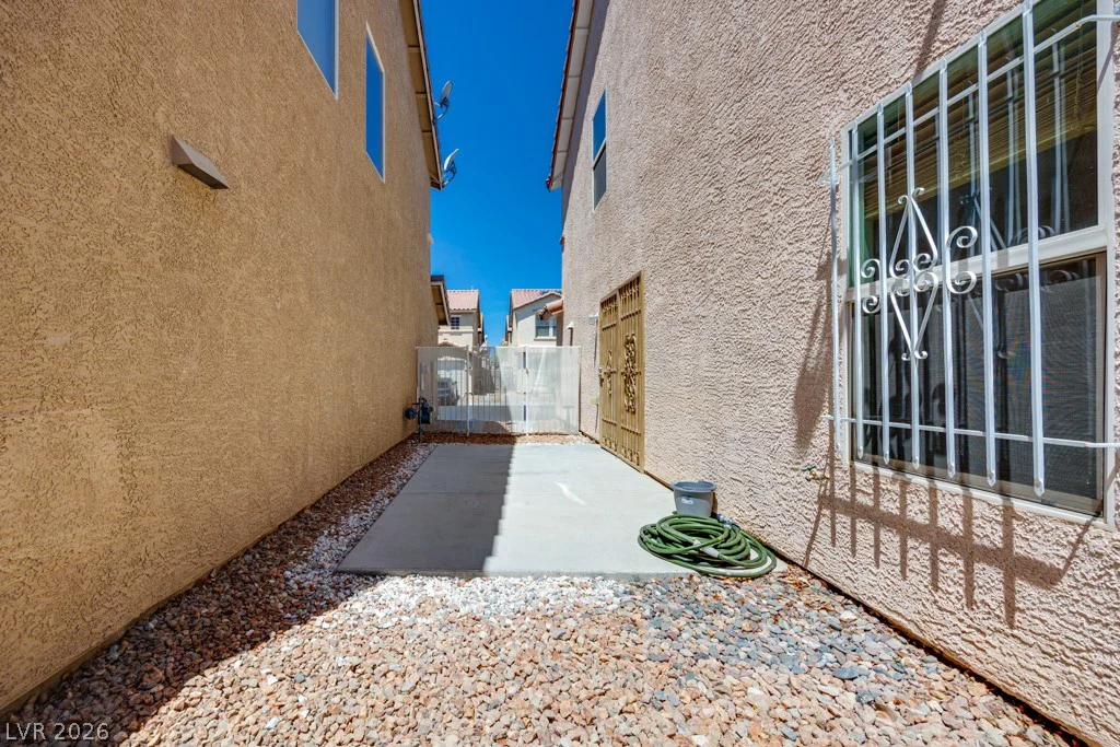 1140 Orange Meadow, Las Vegas, NV 89142
