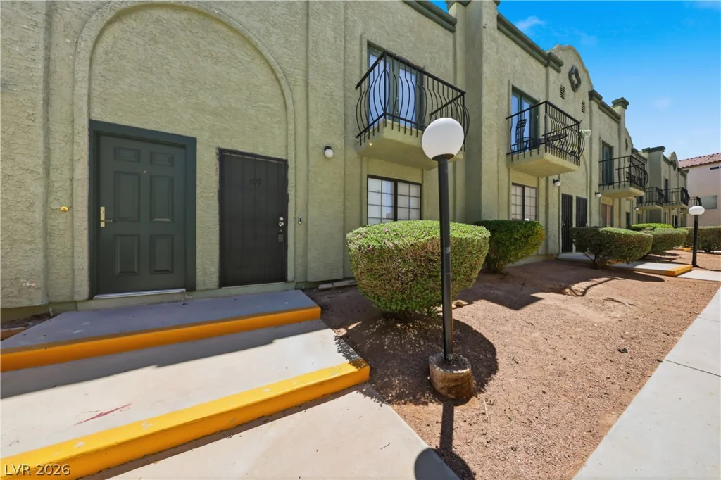 7030 Burcot, Las Vegas, NV 89156