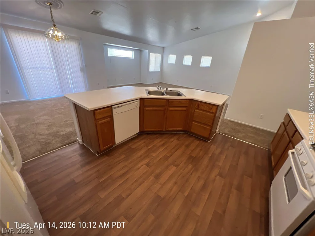 4045 Aaron Scott, North Las Vegas, NV 89032