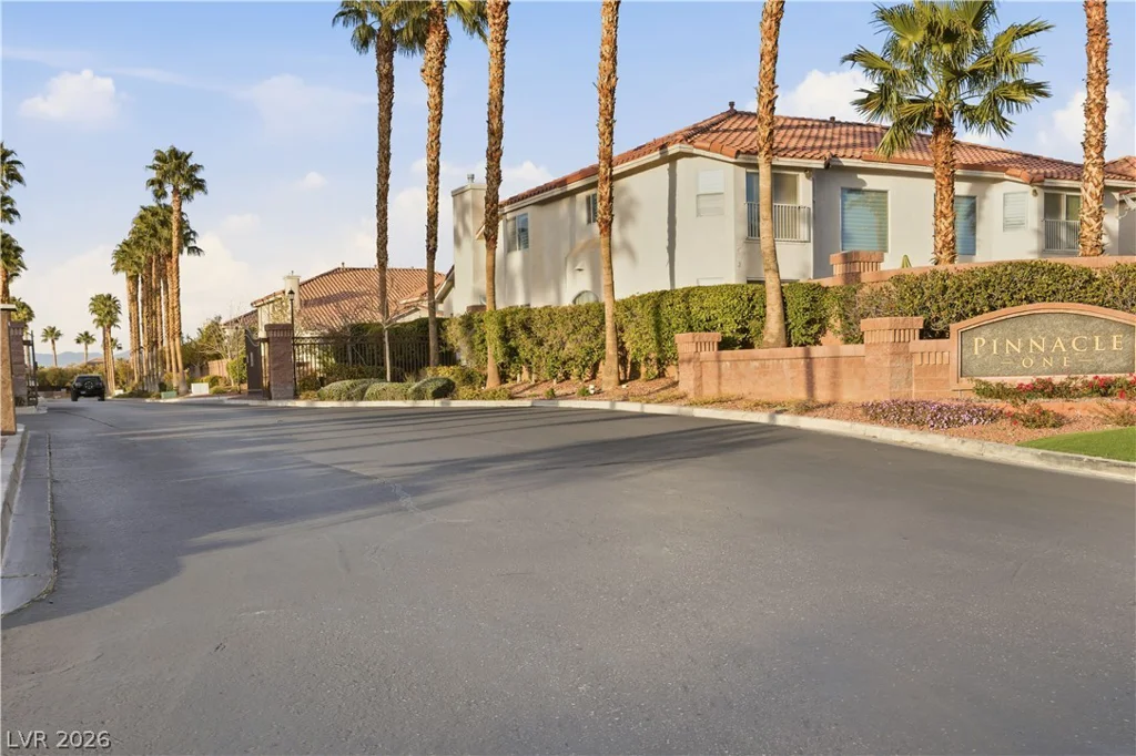 7536 Gossamer Wind, Las Vegas, NV 89139