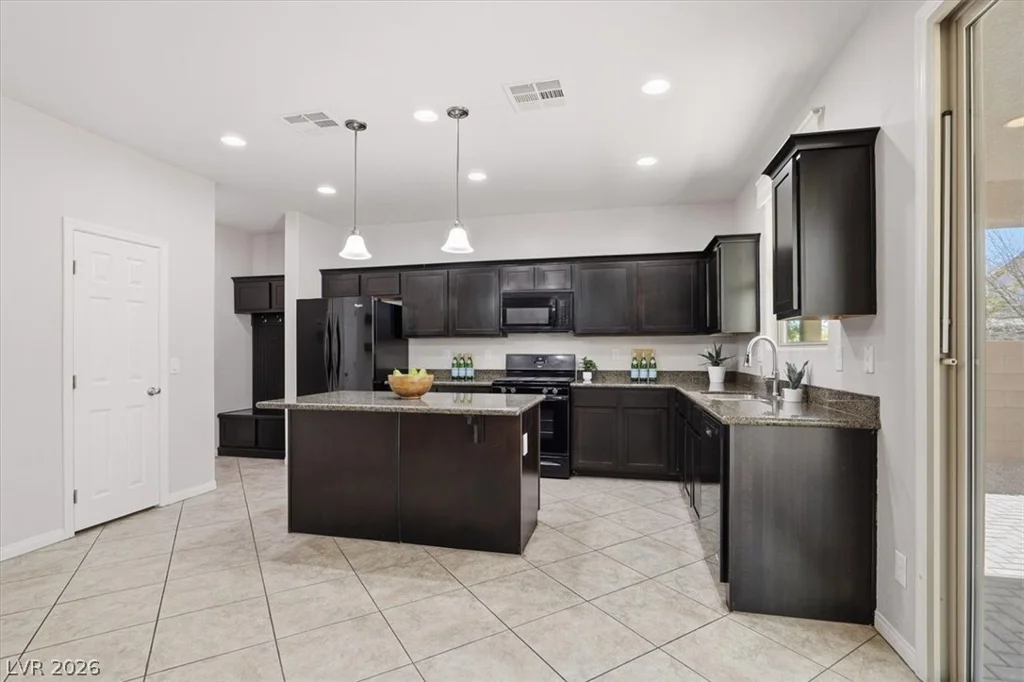 155 White Mule, Las Vegas, NV 89148