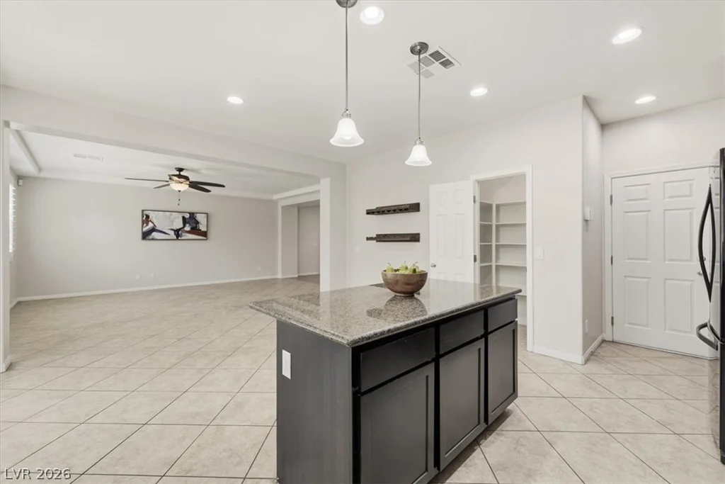 155 White Mule, Las Vegas, NV 89148