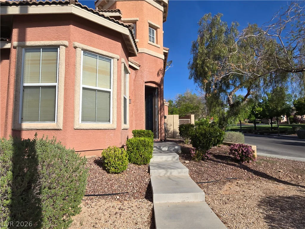 10322 Blue Claws, Las Vegas, NV 89135