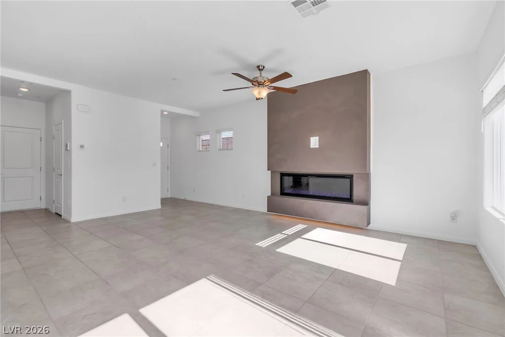 7019 Alabaster Peak, Las Vegas, NV 89166