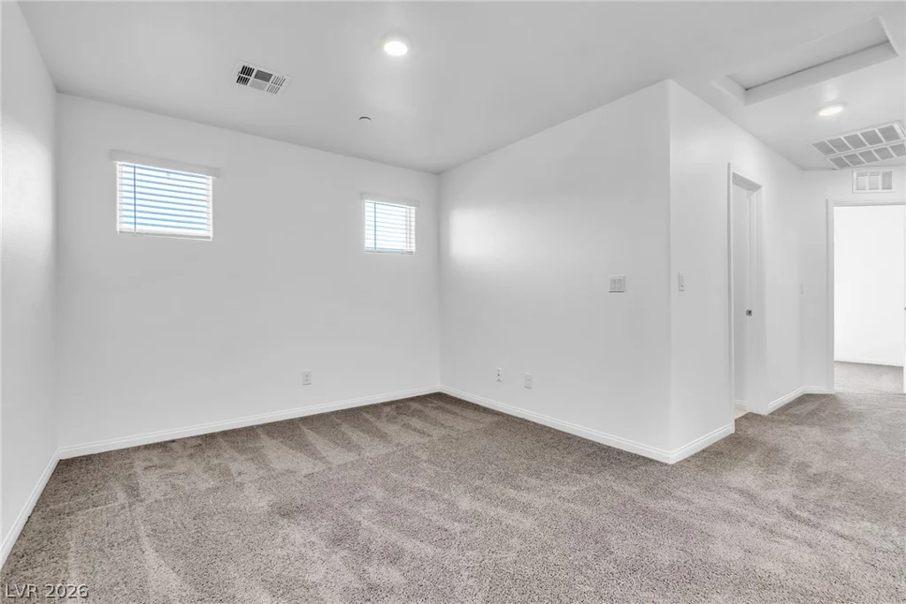 7019 Alabaster Peak, Las Vegas, NV 89166