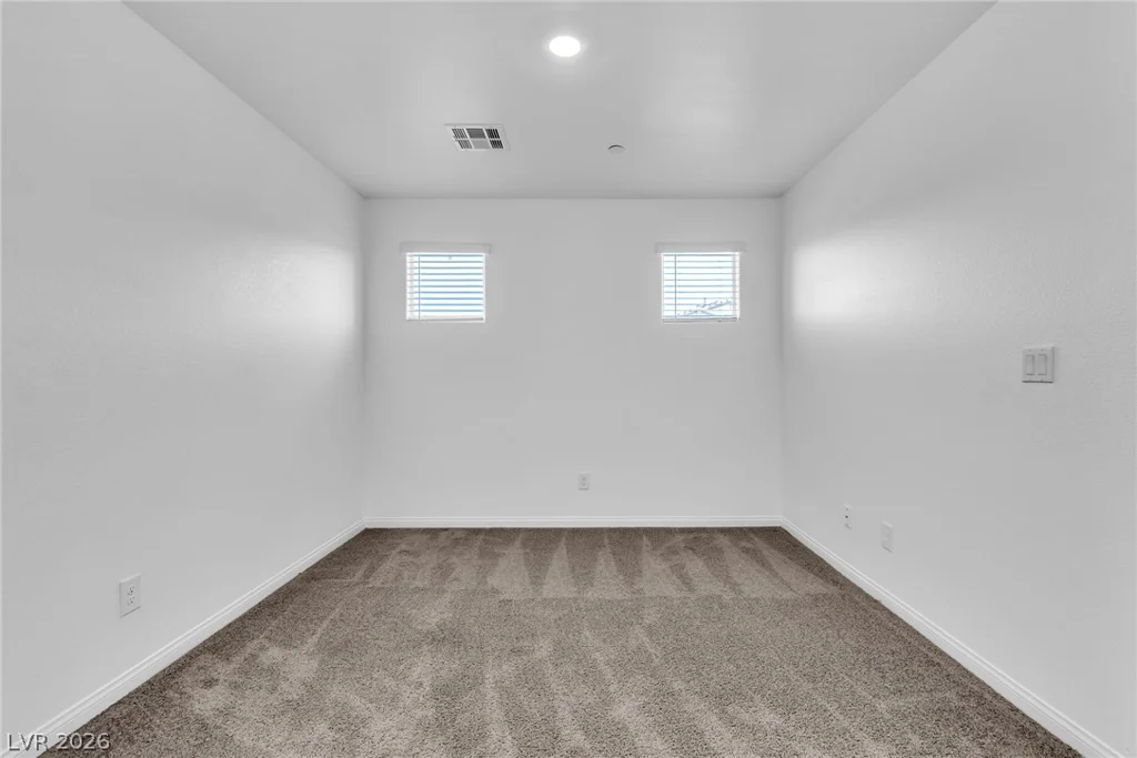 7019 Alabaster Peak, Las Vegas, NV 89166