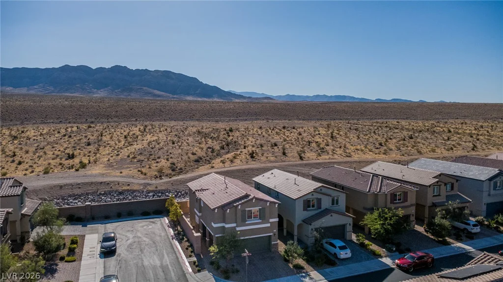 7019 Alabaster Peak, Las Vegas, NV 89166