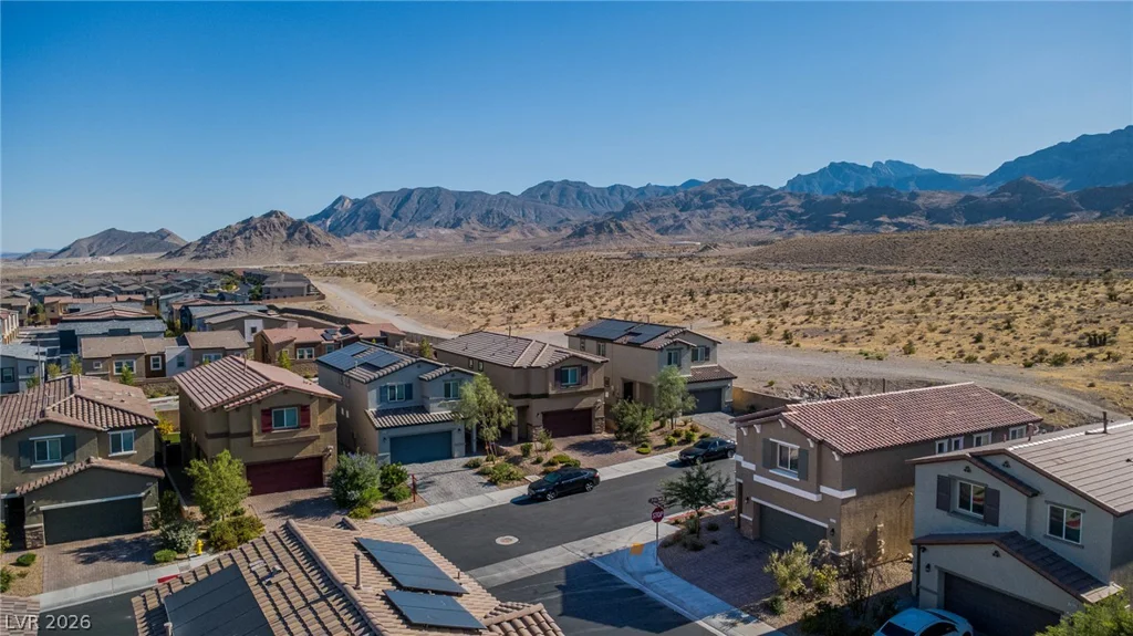 7019 Alabaster Peak, Las Vegas, NV 89166