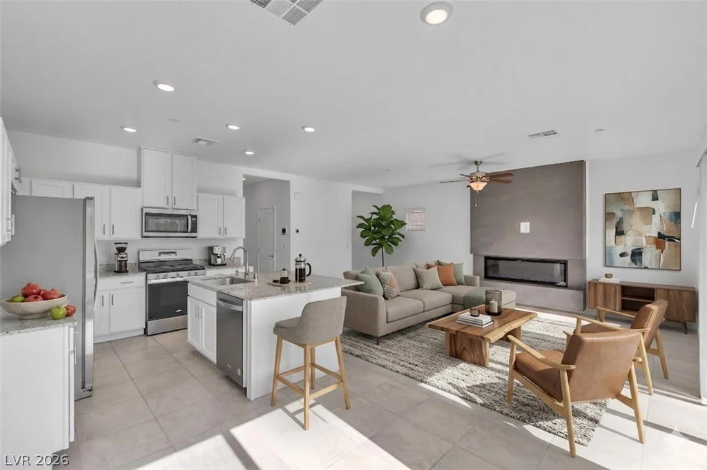 7019 Alabaster Peak, Las Vegas, NV 89166