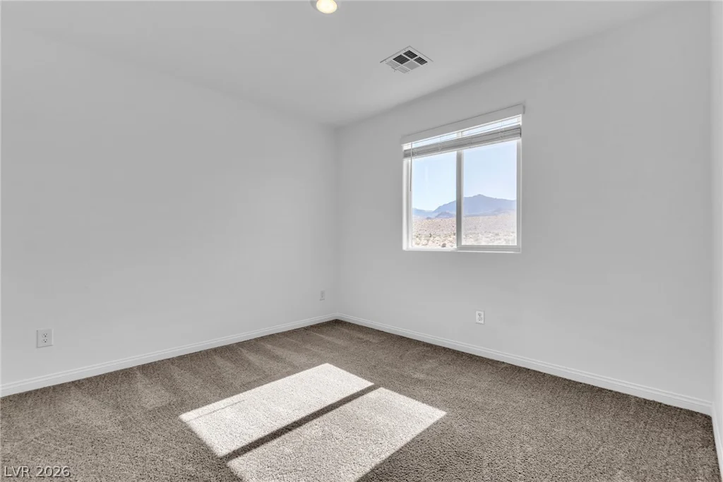 7019 Alabaster Peak, Las Vegas, NV 89166
