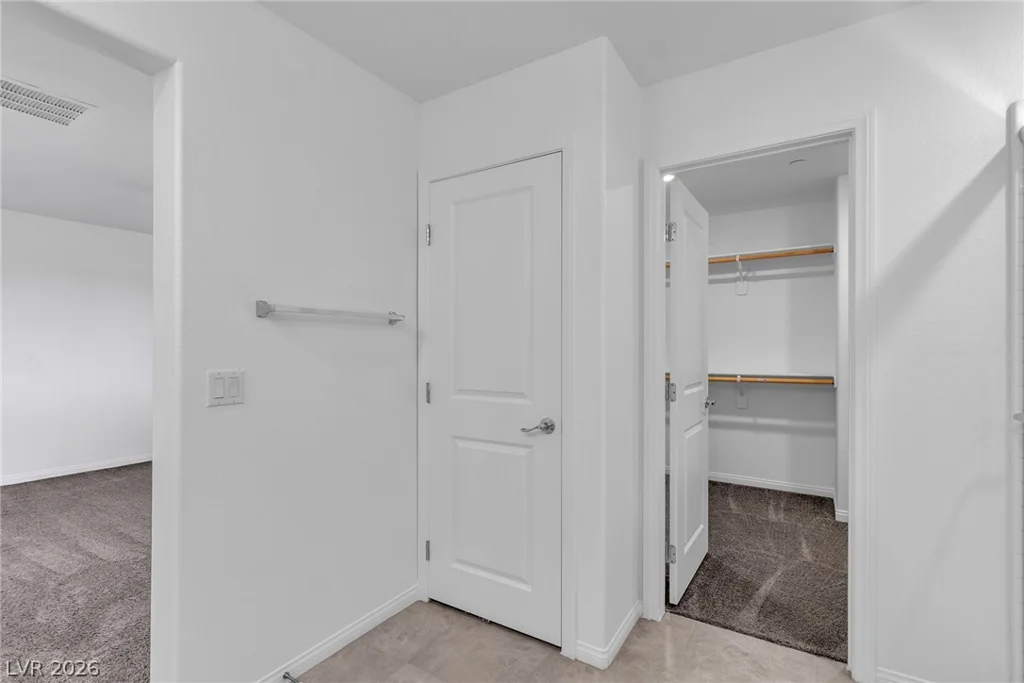 7019 Alabaster Peak, Las Vegas, NV 89166