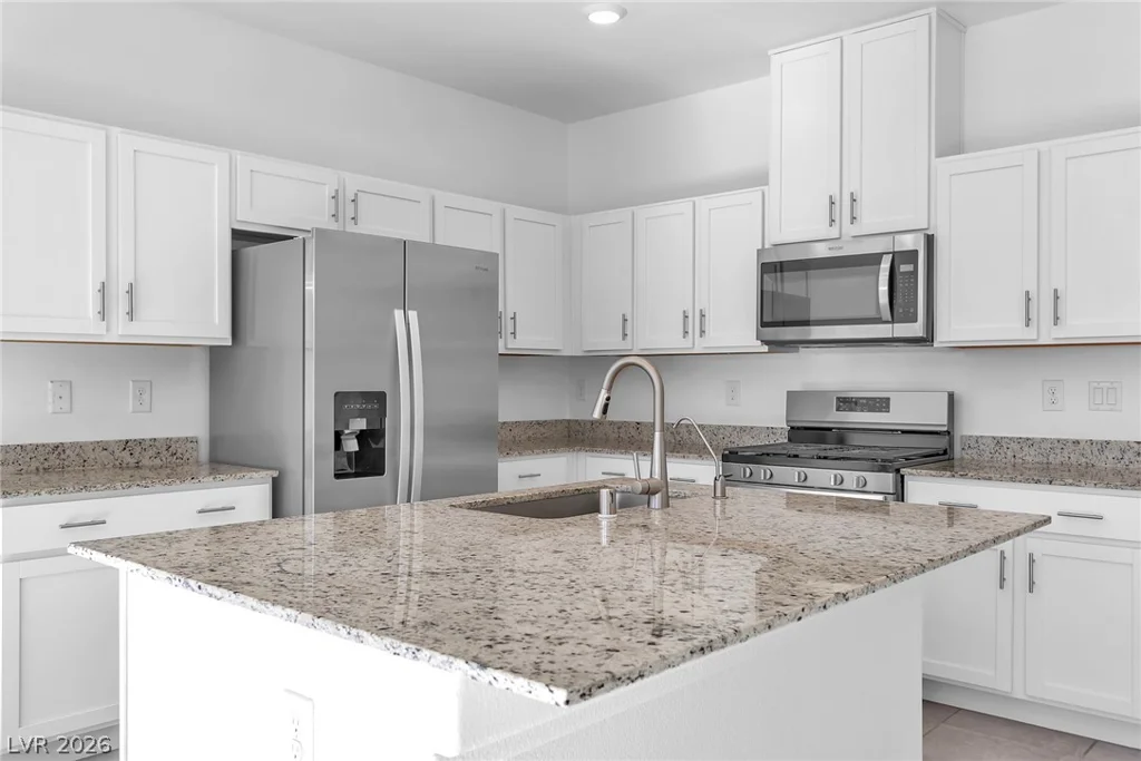 7019 Alabaster Peak, Las Vegas, NV 89166