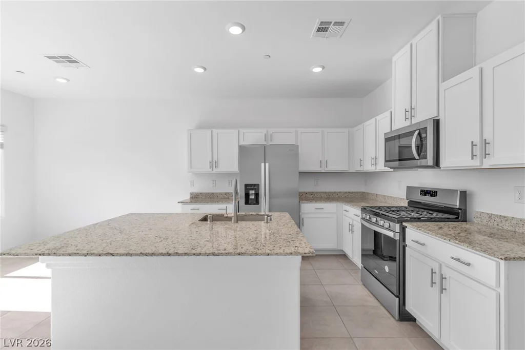 7019 Alabaster Peak, Las Vegas, NV 89166
