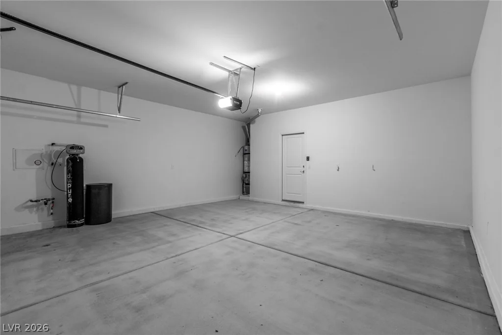 7019 Alabaster Peak, Las Vegas, NV 89166