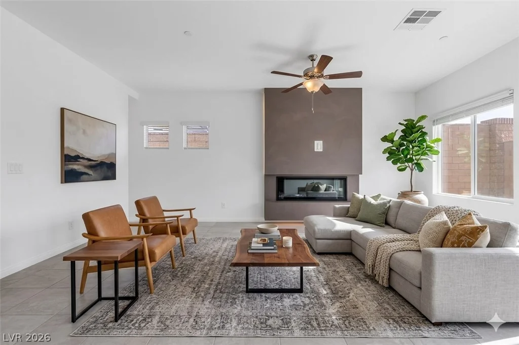 7019 Alabaster Peak, Las Vegas, NV 89166