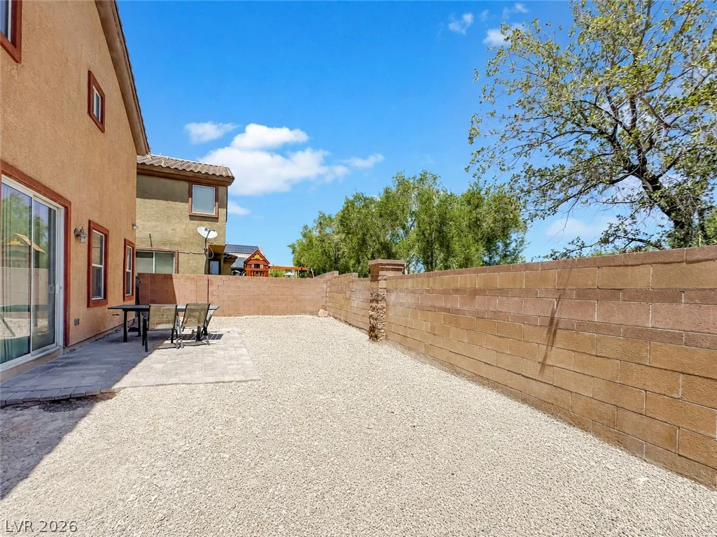 6954 Jacksboro, North Las Vegas, NV 89084